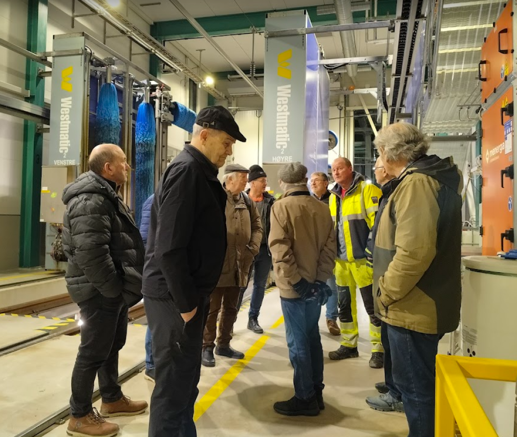 10 medlemmer fra Rotary.